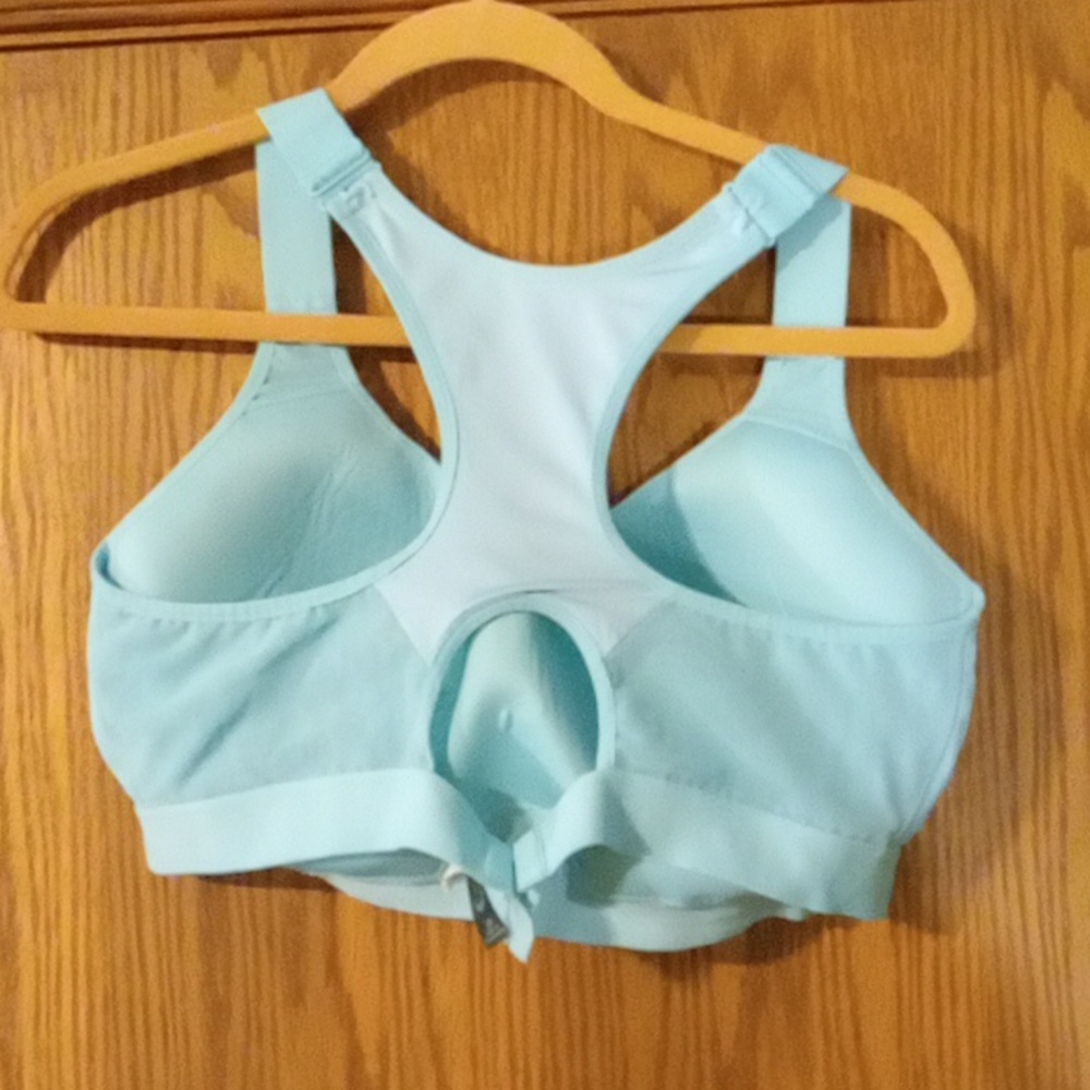 Women's MTA Sport Pullover Athletic Bra - Picture 5 of 7